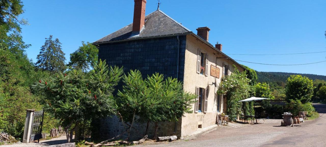 Chambres D'Hotes A L'Etang D'Yonne Arleuf Dış mekan fotoğraf